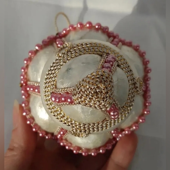 Vintage papier maché baroque ornament finial faux PINK PEARL white gold ornate - Picture 7 of 9